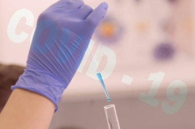 Coronavirus 'u kabul et. Corona virüsü tedavisi için bilim adamı ya da doktor araştırması ilaç ve laboratuvarda ya da hastanede araştırma.