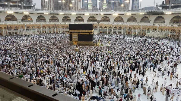 Mecca Saudi Arabia Ağustos 2019 Dünyanın Dört Bir Yanından Müslüman — Stok fotoğraf
