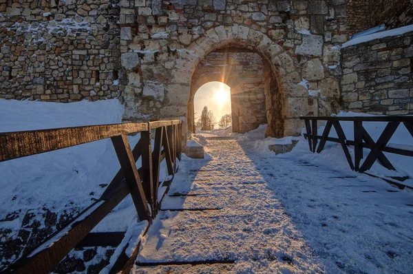 Ponte na fortaleza no inverno — Fotografia de Stock