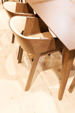 sandalye sergi salonunda Not sığ derinlik-in tarla tip