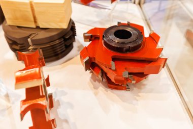 mobilya yapmak için makine