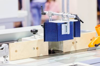 mobilya yapmak için makine