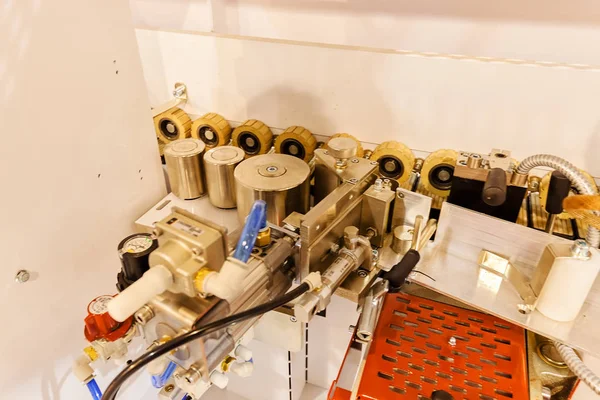 Mobilya, not alan sığ derinliği için makinelerin ayrıntı türleri