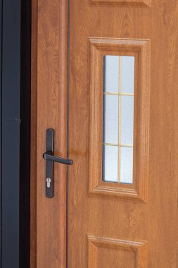 Kapıları kapatmak için sistem, alanın derinliğine dikkat edin