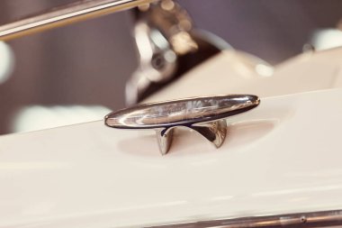 sürat teknesi, Not alan sığ derinliği farklı bölümlerini