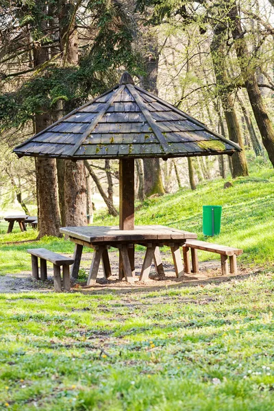 Picnic place in nature — Stock Photo, Image