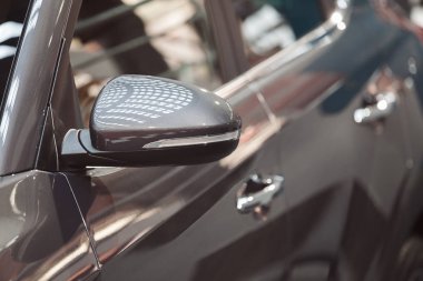 motorlu araçlar, not alan sığ derinliği üzerinde dikiz aynası