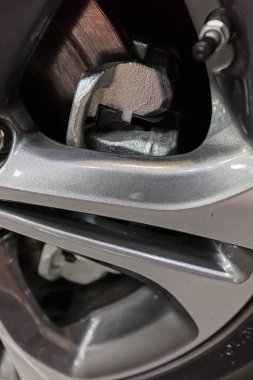 Motorlu araç parçaları