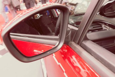 Motorlu Araçlar, Not alan sığ derinliği yan ayna