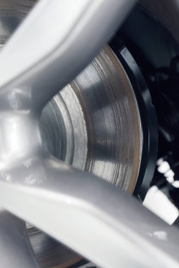 Motorlu Araçlar, Not alan sığ derinliği için parçalar