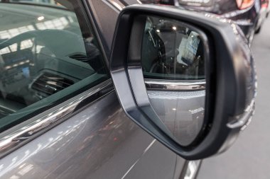 motorlu araçlar, not alan sığ derinliği üzerinde dikiz aynası