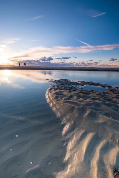 Tranquil colorful sunset over sea, viewed from the dutch coast. The Netherlands — 图库照片