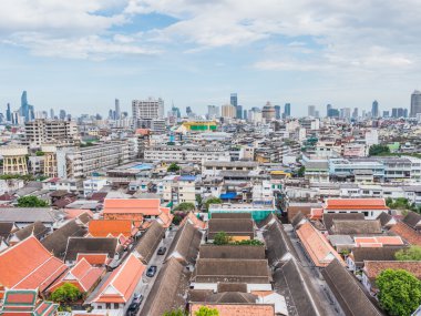 Gökdelenler ile çağdaş Bangkok görünümünü. Bangkok Tayland'ın başkenti ve popüler bir turizm.