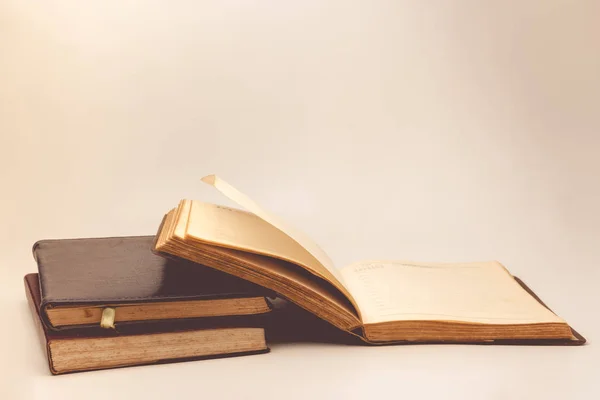 A stack of old books with vintage background. — Stock Photo, Image