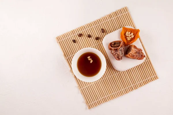 Суджонгва Традиционный Корейский Холодный Напиток Темно Красновато Коричневого Цвета Сделан — стоковое фото