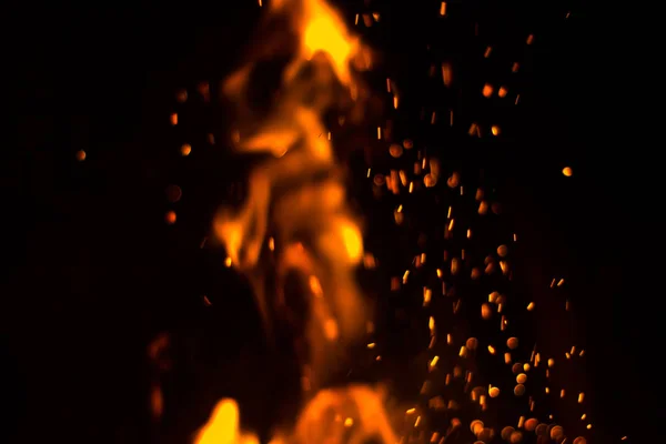 Feuer Auf Schwarzem Hintergrund Orangefarbene Flamme Nachtfeuer — Stockfoto