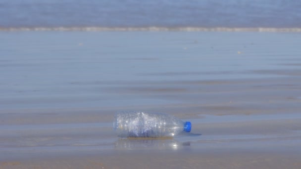 Kudat Malaysia Circa Juni 2018 Miljöproblem Med Plastföroreningar Plastflaskor Påsar — Stockvideo