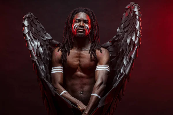 Strong black angel with cool wings — Stock Photo, Image