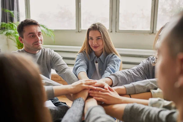 Anonymous alcoholics hold hands together — Stock Photo, Image