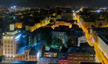 Letonya 'nın Riga şehrinin gökyüzü manzarası çok güzel.