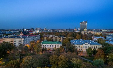 Letonya 'nın Riga şehrinin gökyüzü manzarası çok güzel.