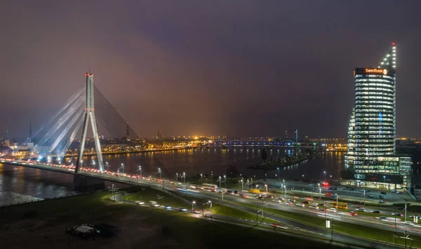 Hermosa vista panorámica aérea del horizonte de la ciudad de Riga, Letonia —  Fotos de Stock