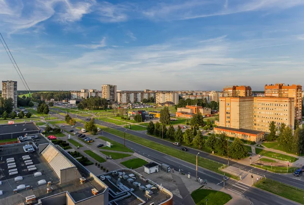 Letonya 'nın Riga şehrinin gökyüzü manzarası çok güzel.