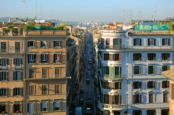 8 Kasım 2008 - Roma, İtalya: Binalar ve çatılar üzerindeki güzel ufuk çizgisi manzarası