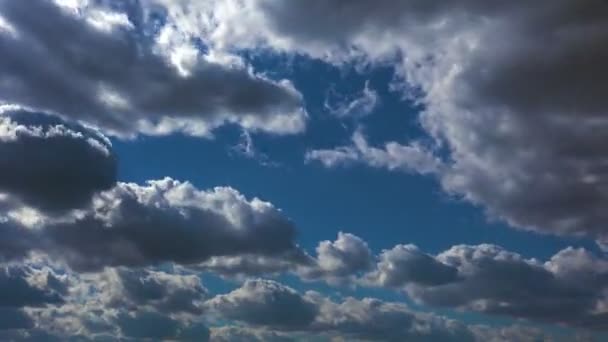 Nuvens Movimento Rápido Transformação — Vídeo de Stock