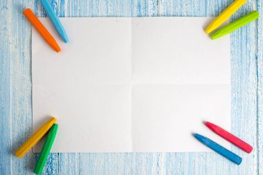 renkli renkli kalemler ile yer için metin, renkli