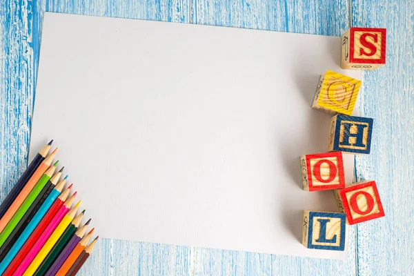 renkli renkli kalemler ile yer için metin, renkli