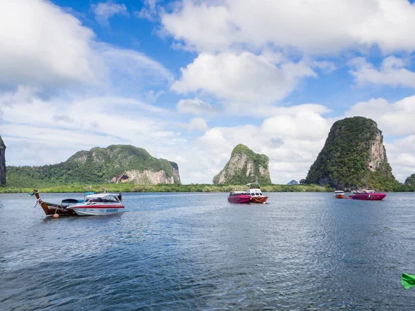 Trung Thailand Nov 2016 View Traditional Boat Beach Andaman Sea — Stock Photo, Image