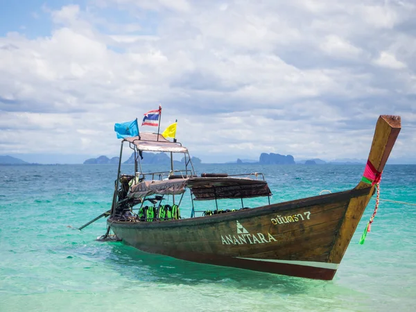 Trung Thailand Nov 2016 View Traditional Boat Beach Andaman Sea — Stock Photo, Image