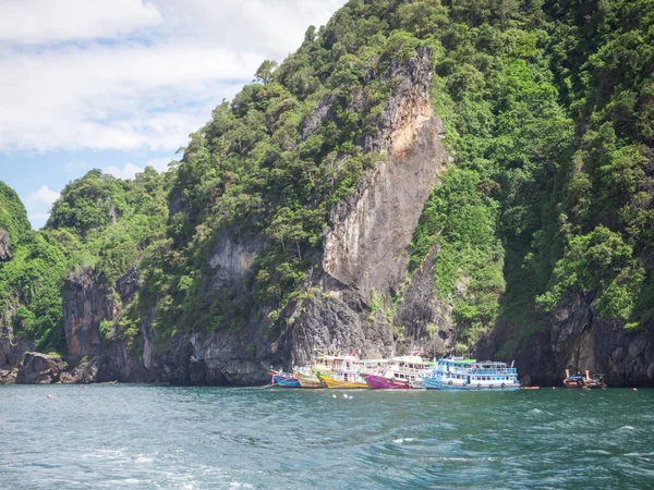 Трунг Таиланд Ноября 2016 Года Вид Традиционную Лодку Пляже Андаманском — стоковое фото
