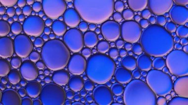 Suyun üzerinde yüzen yağ damlasının renkli sanatçısı.