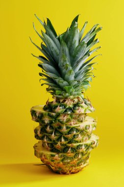 taze doğranmış ananas