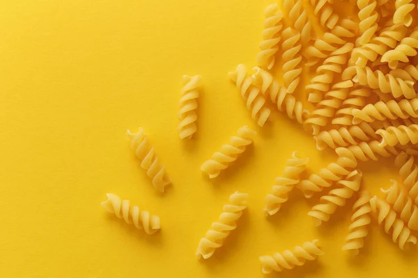 Espirales de pasta Fusilli —  Fotos de Stock