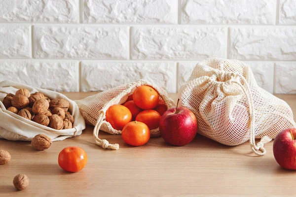 Fresh Fruit Eco Friendly Bags Kitchen Table — Stock Photo, Image