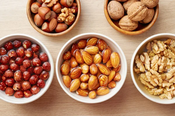Walnuts Almonds Hazelnuts Soaking Water Soaking Organic Raw Nuts — Stock Photo, Image