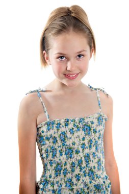 Genç gülümseyen kız portresi 