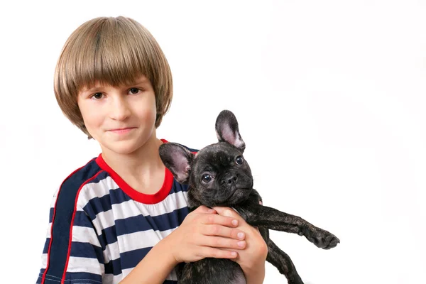 Joven con bulldog francés — Foto de Stock