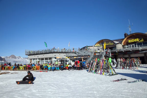 Binici-café'de Lognan teleferik — Stok fotoğraf