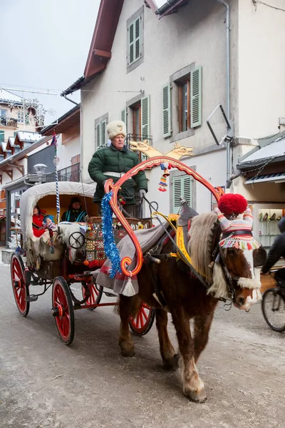 Traditional Savoy horse-drawn vehicle — Stock Photo, Image