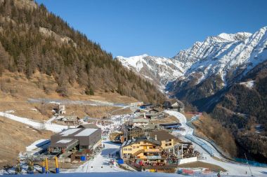 Aosta Vadisi panoramik manzaralı