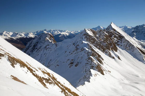 Ridge in european Alps — Stock Photo, Image