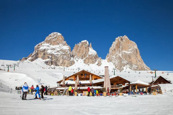 Campitello Włochy Marca 2018 Schronienie Salei Regionie Narciarskim Val Fassa — Zdjęcie stockowe