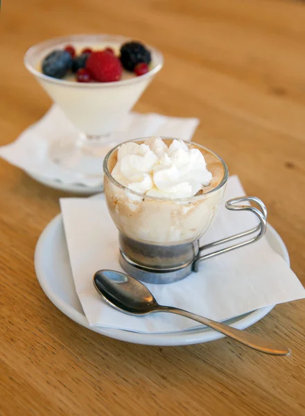 Coffee Con Panna Panacotta Table — Stock Photo, Image