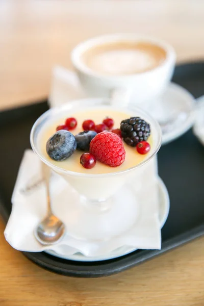 Panna Cotta Fresh Berries Cap Coffee Table Cafe — Stock Photo, Image