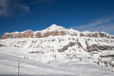 Dağlarda kayak pistleri, Dolomitler