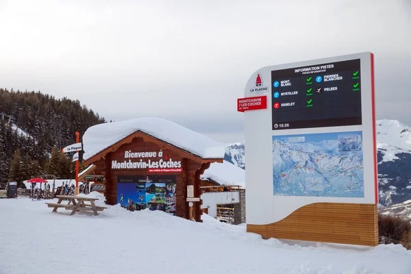 Les Coches France Feb 2019 Piste Map Information Panel Paradiski — Stock Photo, Image